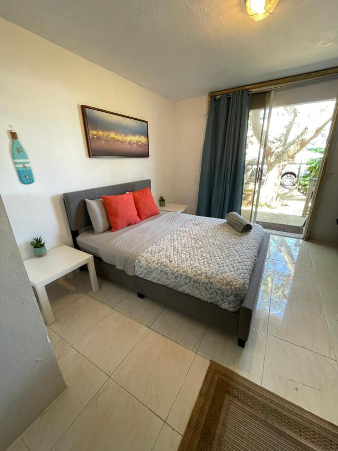 Las Olas Beach Apartments Arecibo Exteriér fotografie
